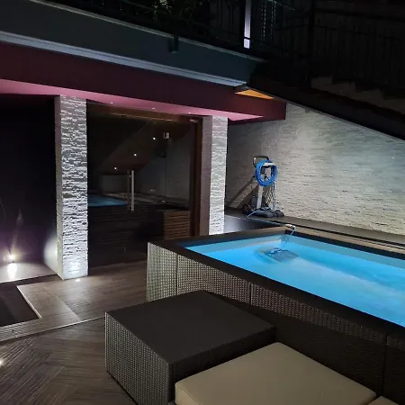 Della Quiete Apartment *